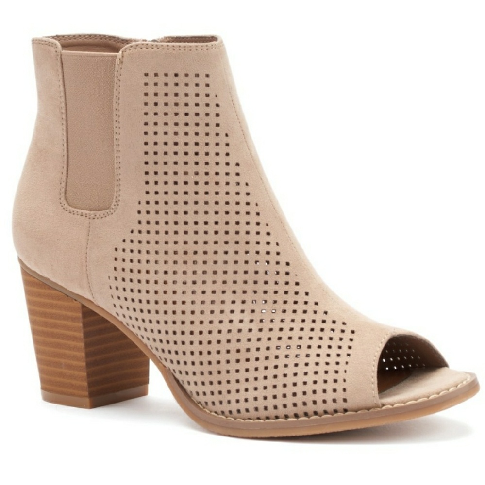 New! Sonoma women block heel. Size 9.5 - Picture 1 of 2